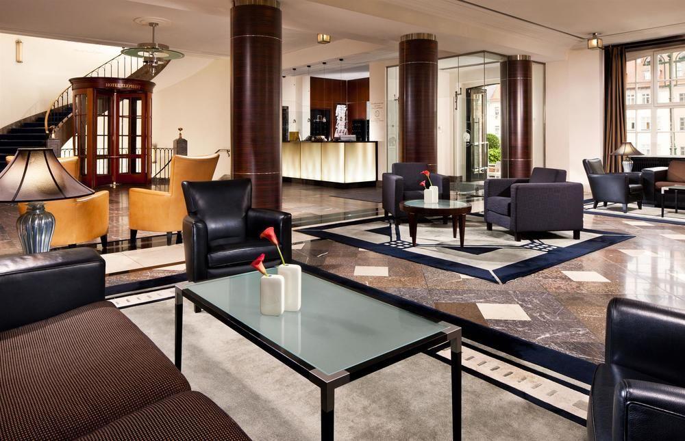 Hotel Elephant Weimar, Autograph Collection Ngoại thất bức ảnh The lobby of the hotel
