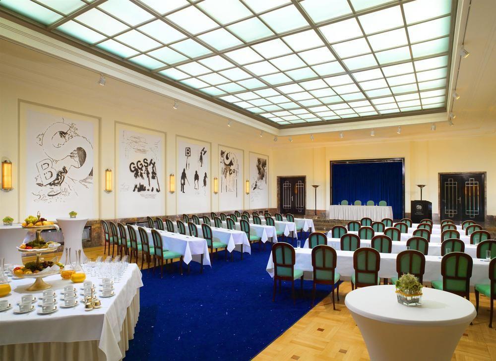 Hotel Elephant Weimar, Autograph Collection Ngoại thất bức ảnh The interior of the restaurant