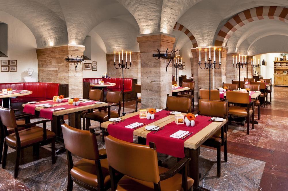 Hotel Elephant Weimar, Autograph Collection Ngoại thất bức ảnh The restaurant