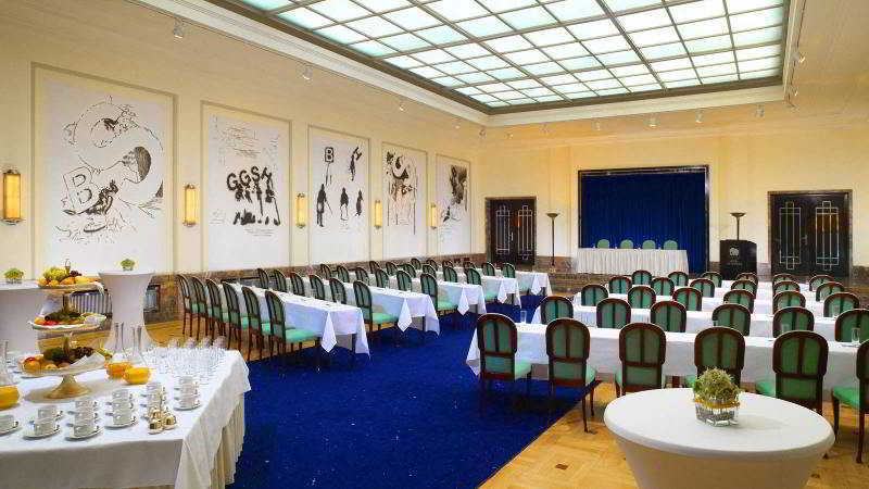 Hotel Elephant Weimar, Autograph Collection Ngoại thất bức ảnh The interior of the ballroom