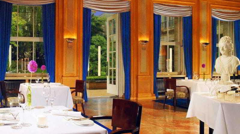 Hotel Elephant Weimar, Autograph Collection Ngoại thất bức ảnh The restaurant